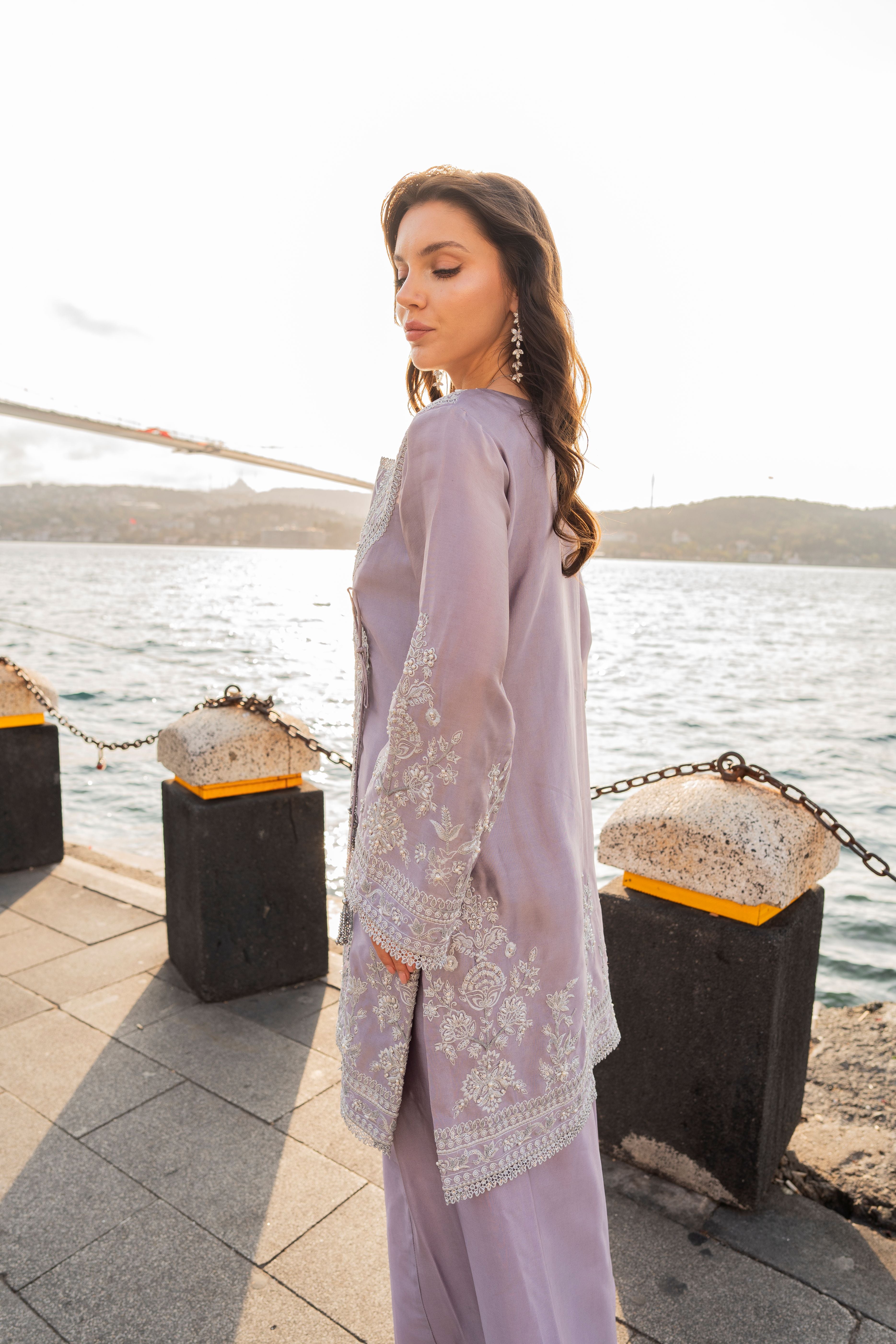 ILYAANA
